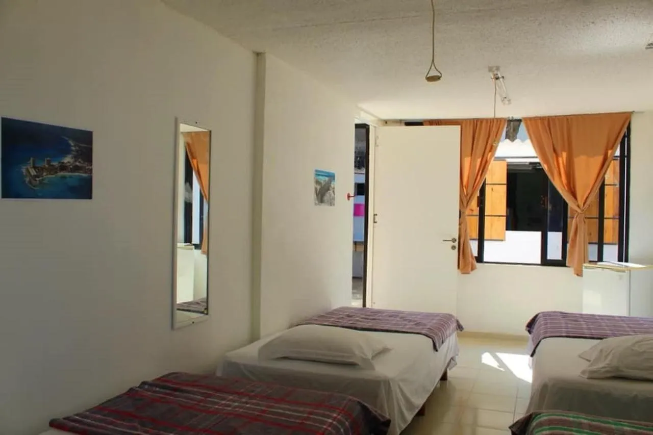 ** Bed & Breakfast Hostel Balagan Cancun Mexico