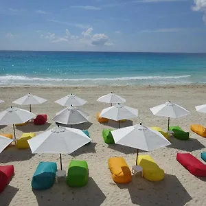 Ocean Front, Amazing Views Cancun