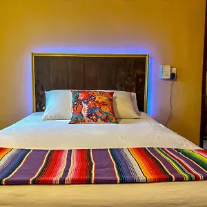 Bed and breakfast Casona Pueblo Magico -suite And Family